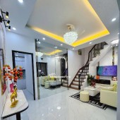 NHÀ PHỐ LÒ ĐÚC - HIẾM - PHỐ CỔ - 1 NHÀ RA PHỐ - NỘI THẤT SANG XỊN - 30M2 - 5.8 TỶ